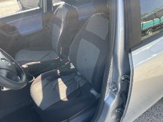 Skoda Fabia II (5J) Hatchback 5-drs 1.2i (BBM) picture 10