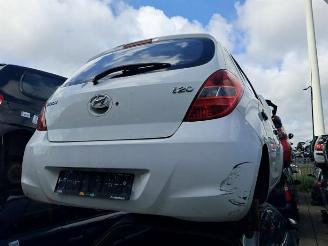 Hyundai I-20 i20, Hatchback, 2008 / 2015 1.2i 16V picture 3
