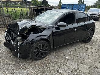 Peugeot 208 1.2  GT picture 1