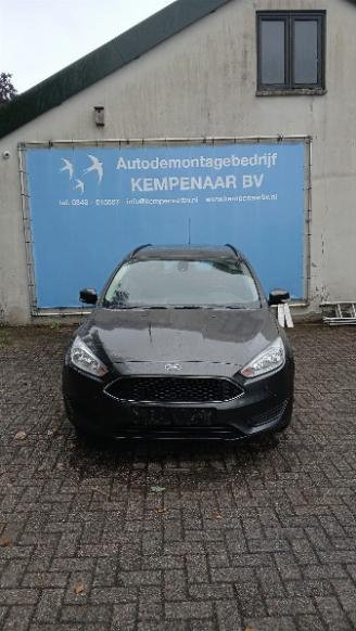 demontáž osobní automobily Ford Focus Focus 3 Wagon Combi 1.0 Ti-VCT EcoBoost 12V 100 (M2DC) [74kW]  (02-201=
2/05-2018) 2016