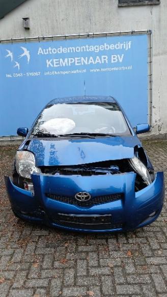  Toyota Yaris Yaris II (P9) Hatchback 1.33 16V Dual VVT-I (1NRFE) [74kW]  (11-2008/1=
2-2011) 2011