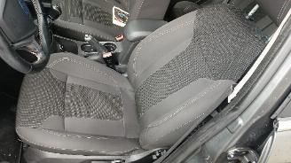 Ford Fiesta Fiesta 6 (JA8) Hatchback 1.0 EcoBoost 12V 100 (SFJC) [74kW]  (01-2013/=
06-2017) picture 5