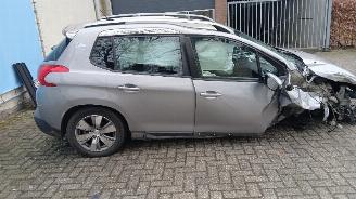 Peugeot 2008 2008 (CU) MPV 1.2 Vti 12V PureTech 82 (EB2F(HMZ)) [60kW]  (03-2013/12-=
2018) picture 3