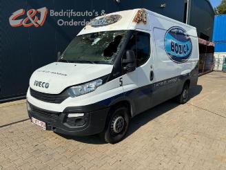 Vrakbiler auto Iveco New Daily New Daily VI, Van, 2014 33S12, 35C12, 35S12 2018/12