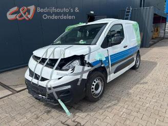 Uttjänta bilar auto Peugeot Partner Partner (EA//EF/EN/EU), Van, 2018 1.5 BlueHDi 130 2021/11