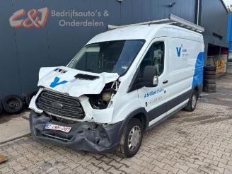 Vrakbiler auto Ford Transit Transit, Van, 2013 2.0 TDCi 16V Eco Blue 130 2019/8