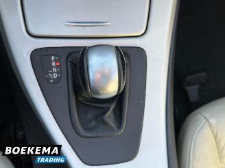 BMW 3-serie 325xi 218PK High Exe 4X4 Leer Automaat Open-Dak Keylss Navigatie picture 25