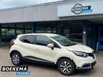 Vrakbiler auto Renault Captur 0.9 TCe Expression Keyless Airco Cruise Trekh. 2014/5