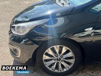 Kia Cee d cee'd 1.0 T-GDi Design Led Navi Climate Cruise Camera picture 7