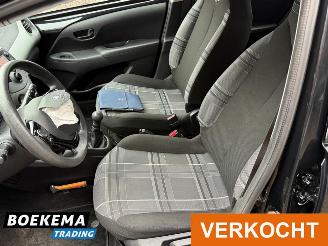 Peugeot 108 1.0 e-VTi Active Airco 5-Deurs picture 14