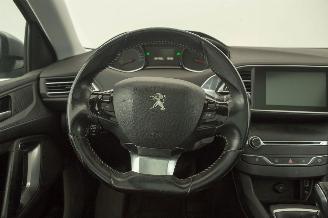 Peugeot 308 SW 1.2 PureTech Navi Clima Style picture 5