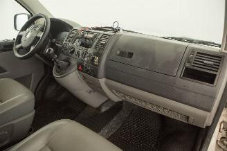 Volkswagen Transporter 2.5 TDI 9 persoons picture 16
