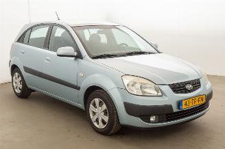 Kia Rio 1.4 X-tra picture 2