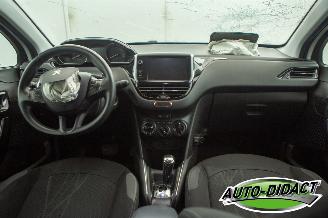 Peugeot 208 1.2 e-VTi Automaat Blue Lease picture 21