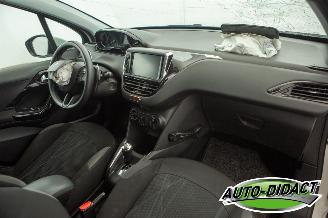 Peugeot 208 1.2 e-VTi Automaat Blue Lease picture 16