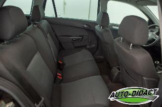Opel Astra 1.4 Airco picture 19