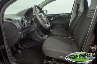 Volkswagen Up! 1.0 BMT move up! 94.653 km Airco picture 17
