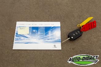 Peugeot 208 1.2 Airco Navi picture 26