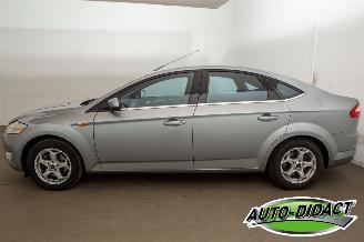 Ford Mondeo 2.0-16V Limited Clima Navi picture 34