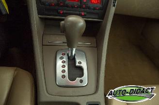 Audi A4 Cabriolet 2.4 V6 Automaat Clima picture 12