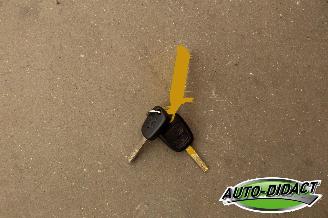Peugeot 107 1.0-12V Airco Millesim 200 picture 24