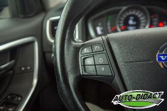 Volvo S-60 1.6 AT Kinetic 58.185 km Car-Pass Navi Clima picture 13