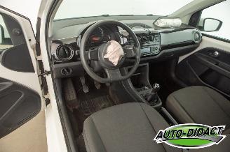 Volkswagen Up! 1.0 BlueMotion Airco picture 17