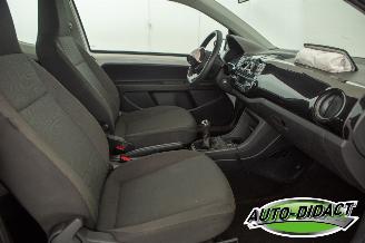 Volkswagen Up! 1.0 BlueMotion Airco picture 14