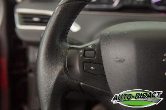 Peugeot 2008 1.6 VTi Airco Navi Active picture 13