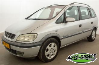 Unfallwagen Opel Zafira 1.8-16V Automaat 7per. Airco Elegance 2002/6