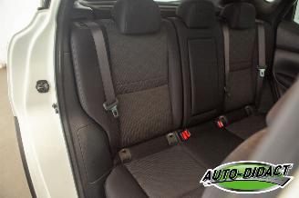 Nissan Qashqai 1.6 Tekna Pano Navi Camera Clima picture 24