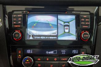 Nissan Qashqai 1.6 Tekna Pano Navi Camera Clima picture 9