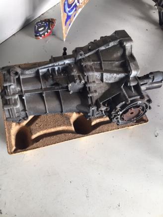 Schadeauto Audi A4 Versnellingsbak AUDI A4 1.8 TSI (B8) 2009/1