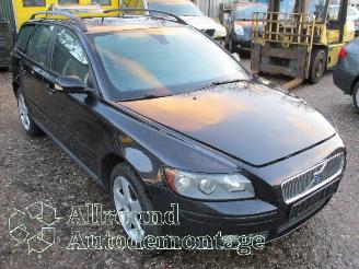 Volvo V-50 V50 (MW) 1.8 16V (B4184S11) [92kW]  (04-2004/12-2010) picture 2
