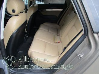 Audi A6 A6 Avant (C6) Combi 2.0 T FSI 16V (BPJ) [125kW]  (06-2005/08-2011) picture 11