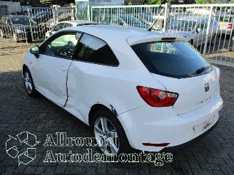 Seat Ibiza Ibiza IV (6J5) Hatchback 5-drs 1.4 16V (CGGB) [63kW]  (03-2008/05-2015=
) picture 4