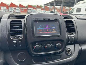 Opel Vivaro B Combi L2H1 9-Sitzer Lang picture 16