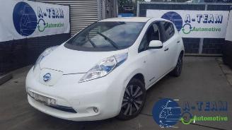 Vrakbiler auto Nissan Leaf Leaf (ZE0), Hatchback, 2010 / 2017 Leaf 2016/1