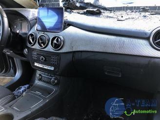 Mercedes B-klasse B (W246), Hatchback, 2011 / 2018 1.6 B-180 BlueEFFICIENCY Turbo 16V picture 14