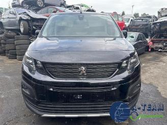 Vrakbiler auto Peugeot Rifter Rifter (ER/EC/EZ), MPV, 2018 1.5 BlueHDi 130 2021/12