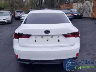 skadebil auto Lexus IS IS (E3), Sedan, 2013 300h 2.5 16V 2014/4