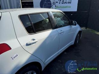 Suzuki Swift Swift (ZA/ZC/ZD1/2/3/9), Hatchback, 2005 / 2011 1.3 VVT 16V picture 10