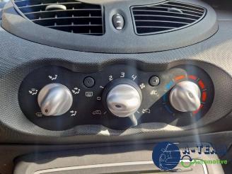 Renault Twingo Twingo II (CN), Hatchback 3-drs, 2007 / 2014 1.2 16V picture 27