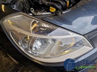 Renault Clio Clio III (BR/CR), Hatchback, 2005 / 2014 1.2 16V 75 picture 4