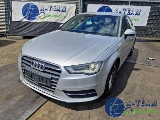 Vrakbiler auto Audi A3 A3 Sportback (8VA/8VF), Hatchback 5-drs, 2012 / 2020 1.4 TFSI 16V 2013/4