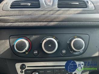 Renault Mégane Megane III Berline (BZ), Hatchback 5-drs, 2008 / 2017 1.2 16V TCE 115 picture 22