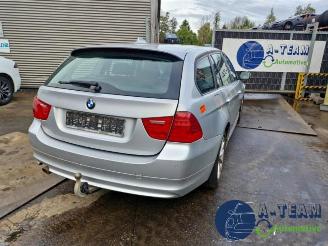 krockskadad bil bedrijf BMW 3-serie 3 serie Touring (E91), Combi, 2004 / 2012 318i 16V 2011/7