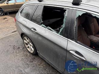 BMW 5-serie 5 serie Touring (F11), Combi, 2009 / 2017 520i 16V picture 27