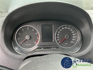 Volkswagen Polo Polo V (6R), Hatchback, 2009 / 2017 1.4 16V picture 25