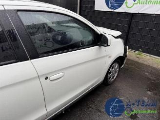 Mitsubishi Space-star Space Star (A0), Hatchback, 2012 1.0 12V picture 25